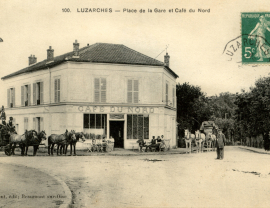 Place de la Gare - Le Café du Nord
